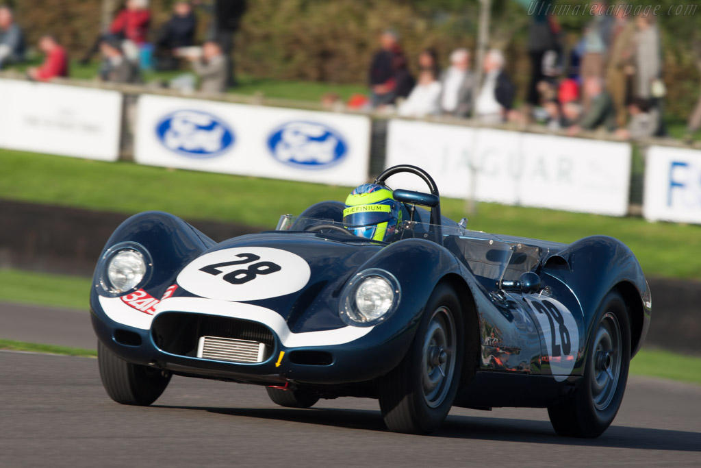 Lister Knobbly Jaguar - Chassis: BHL 104  - 2010 Goodwood Revival