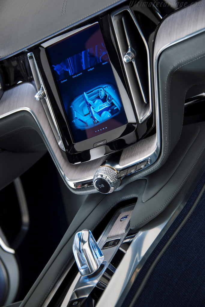 Volvo Concept Coupé
