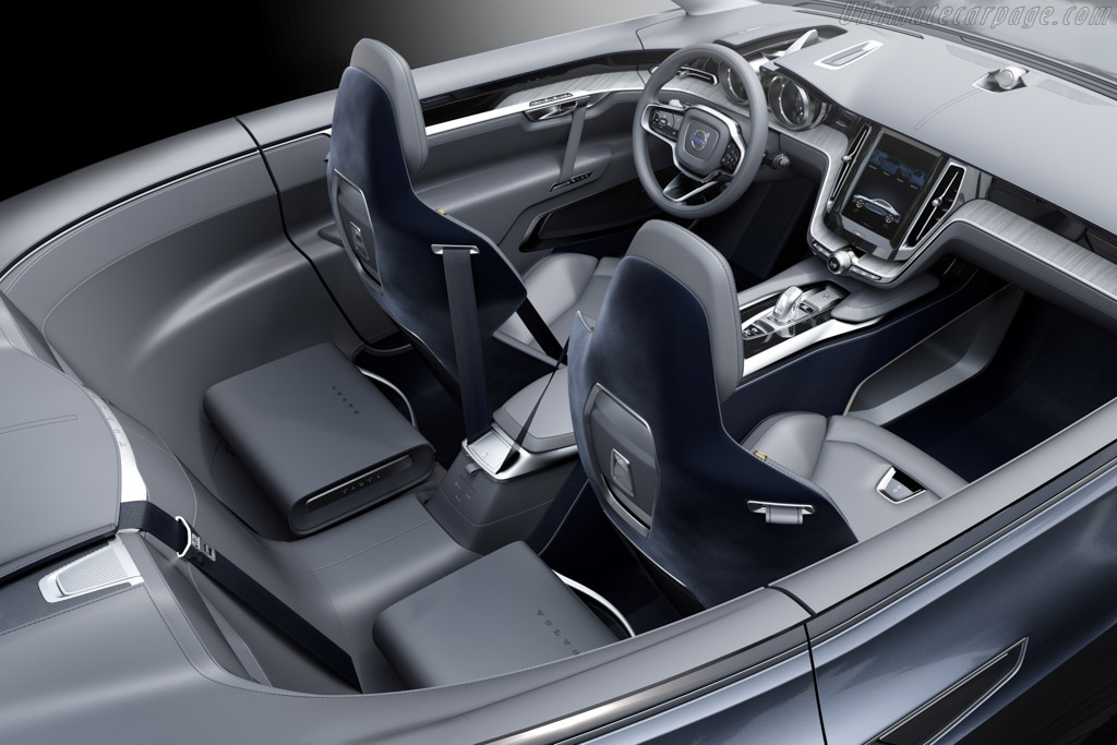 Volvo Concept Coupé