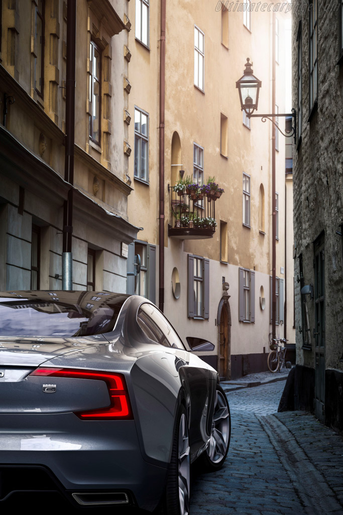 Volvo Concept Coupé
