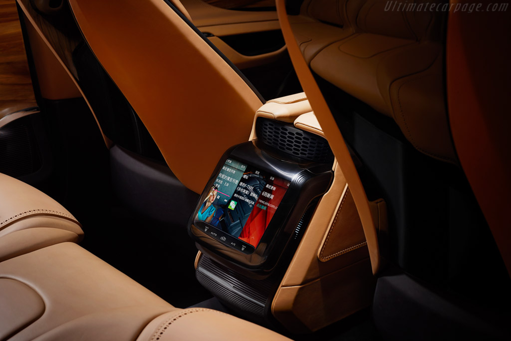 Jaguar C-X17 Sports Crossover Concept