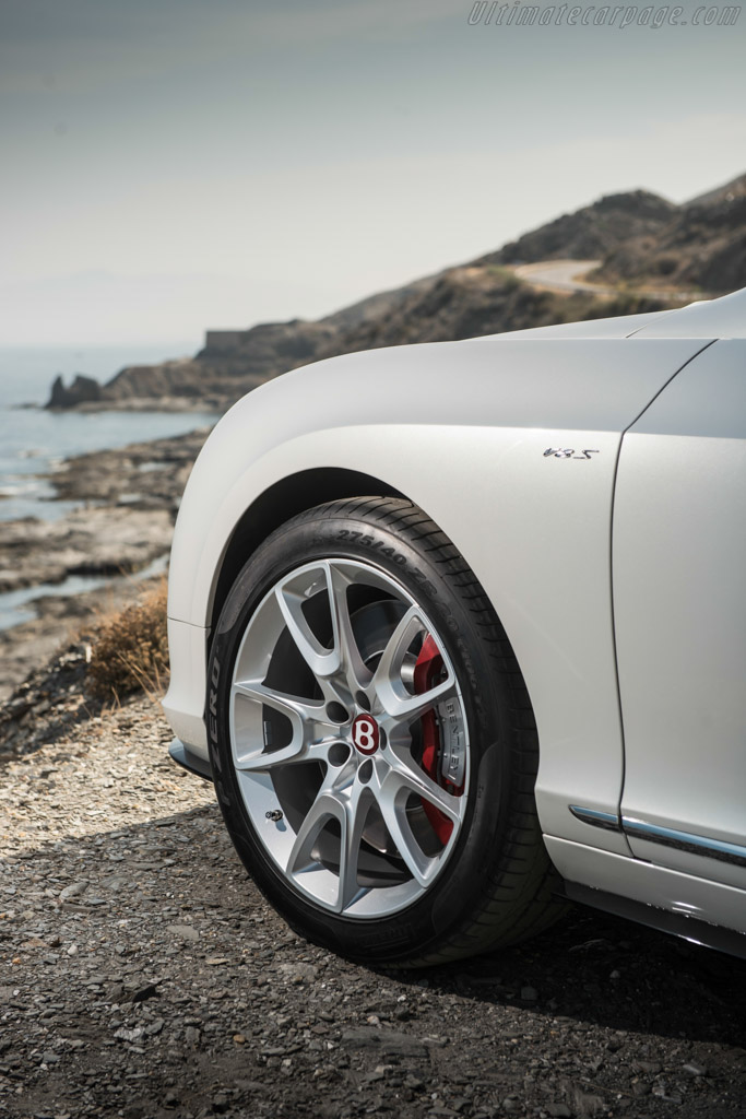 Bentley Continental GT V8 S
