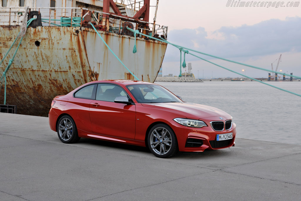 BMW M235i Coupe
