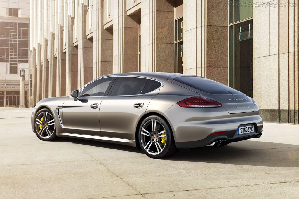 Porsche Panamera Turbo S Executive