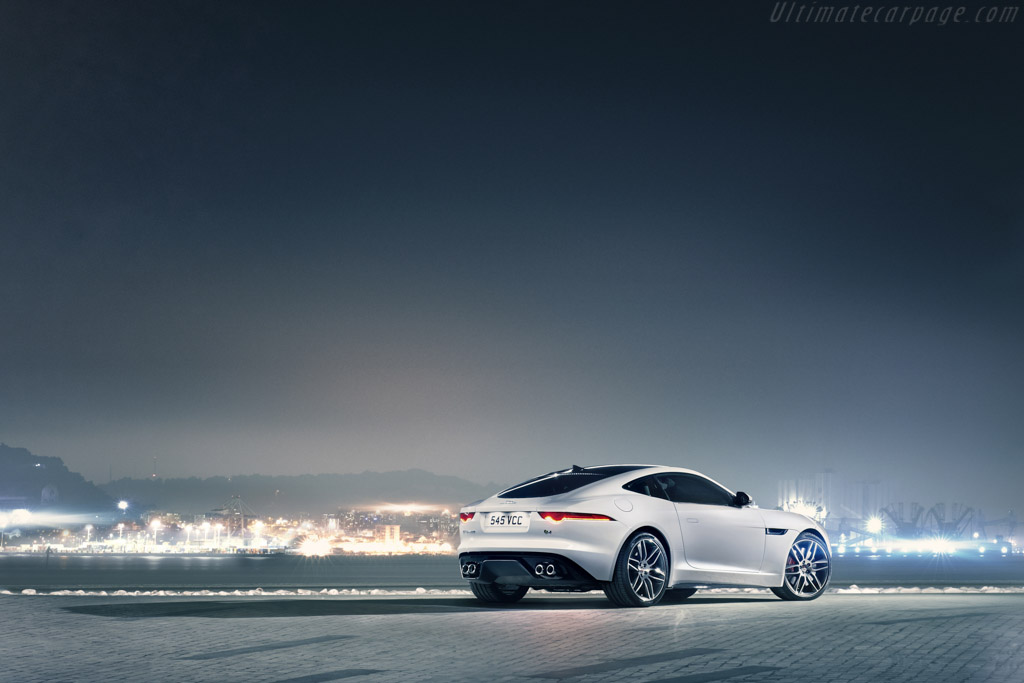 Jaguar F-Type R Coupé