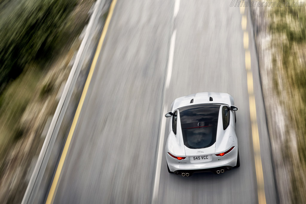 Jaguar F-Type R Coupé