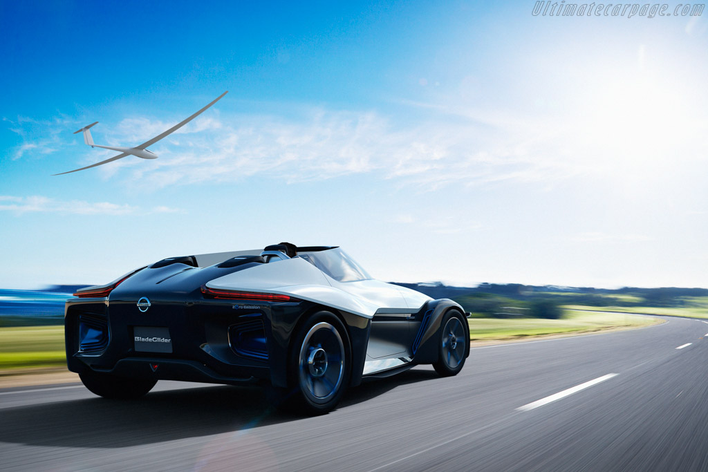 Nissan Bladeglider Concept