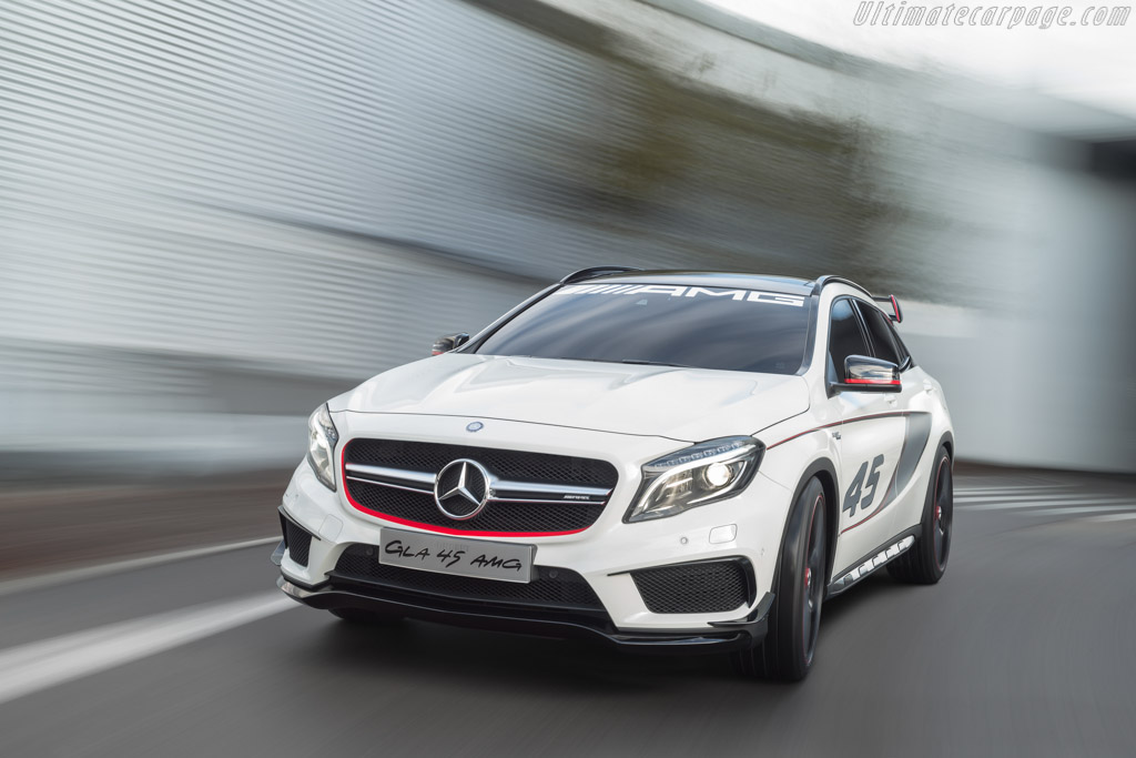Mercedes-Benz Concept GLA 45 AMG