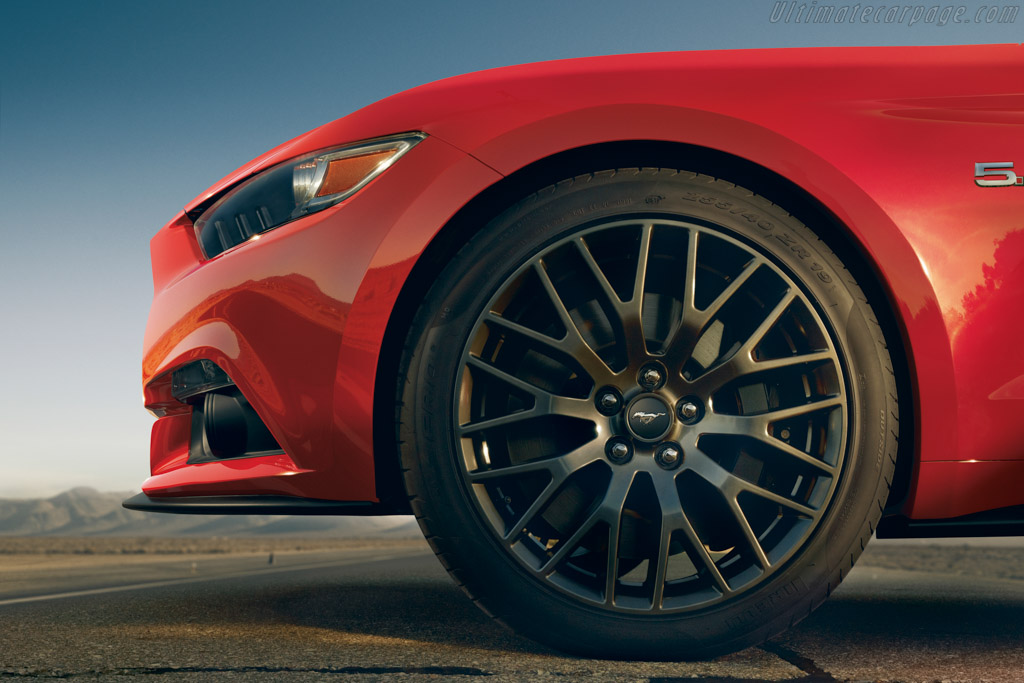 Ford Mustang GT