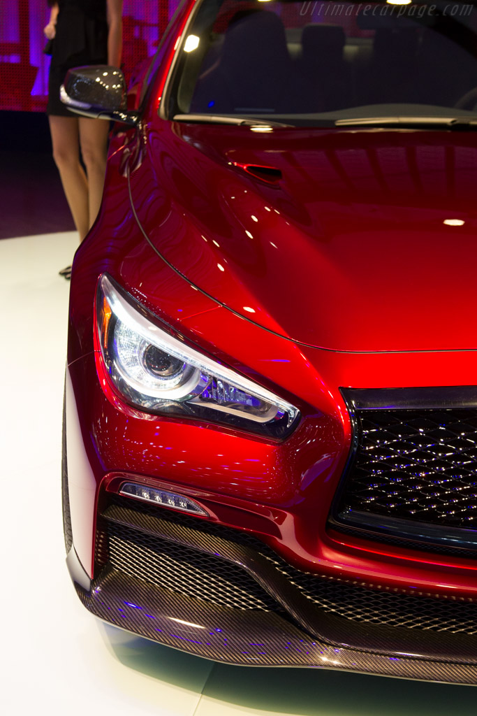 Infiniti Q50 Eau Rouge   - 2014 Geneva International Motor Show