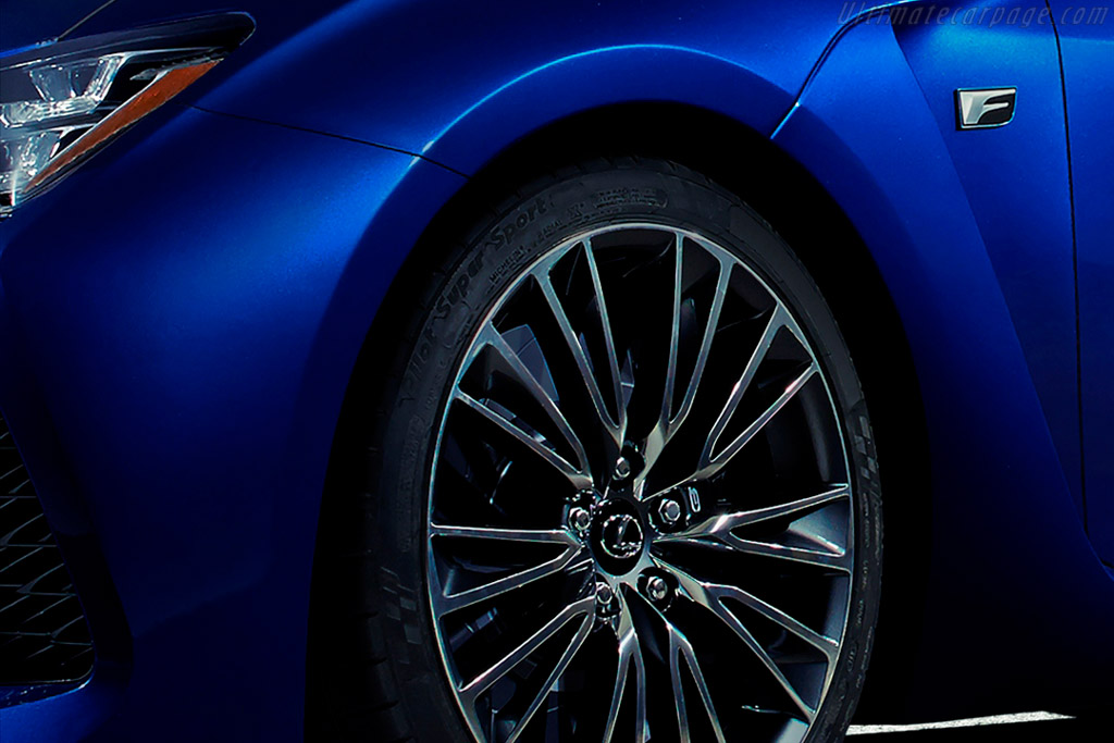 Lexus RC F