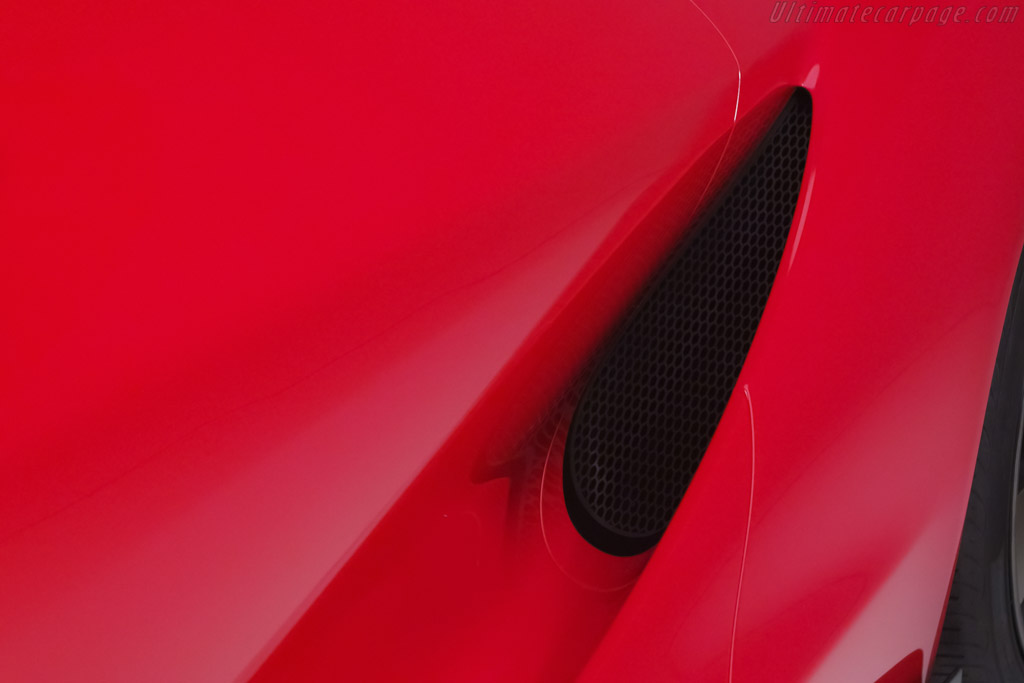 Toyota FT 1 Concept