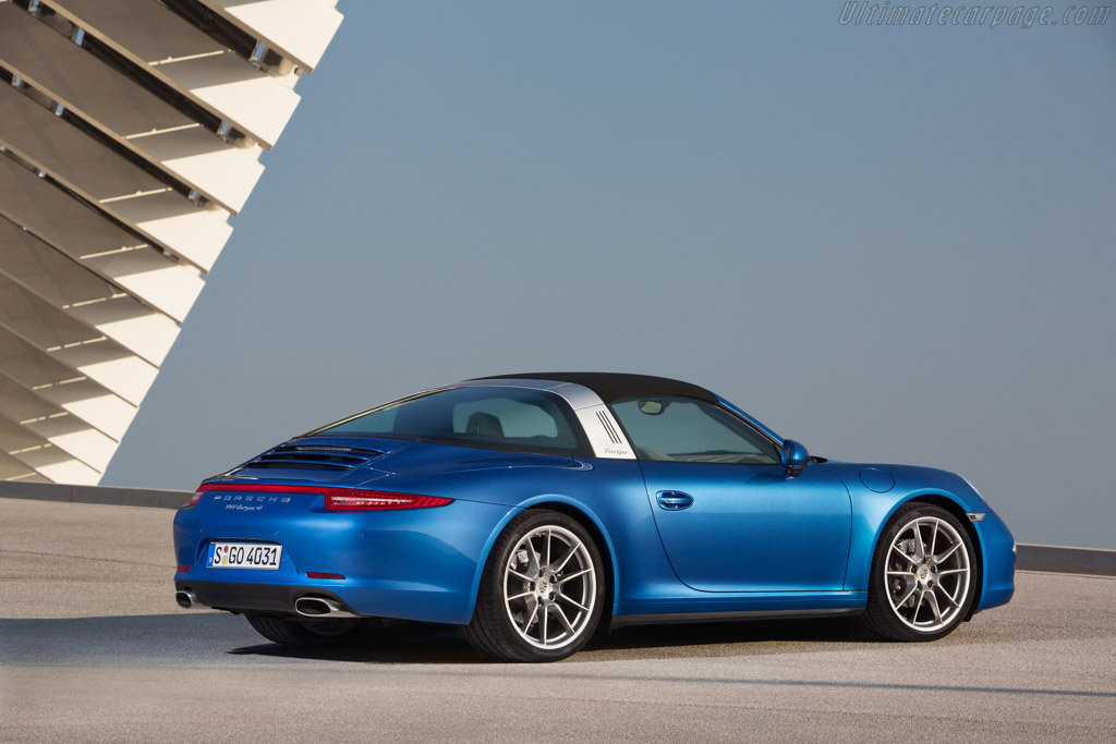 Porsche 911 Targa 4