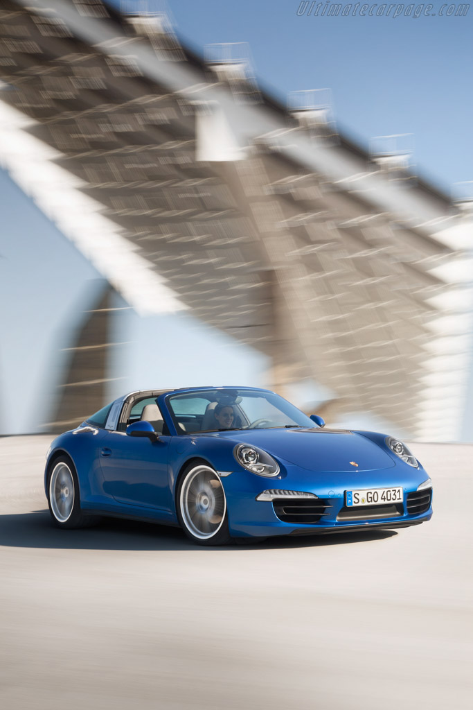 Porsche 911 Targa 4