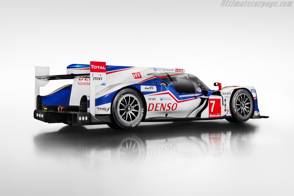 Toyota TS040 Hybrid