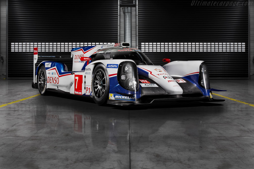 Toyota TS040 Hybrid