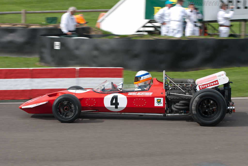 Surtees TS7 Cosworth - Chassis: TS7-01 - Driver: Derek Bell - 2010 Goodwood Revival