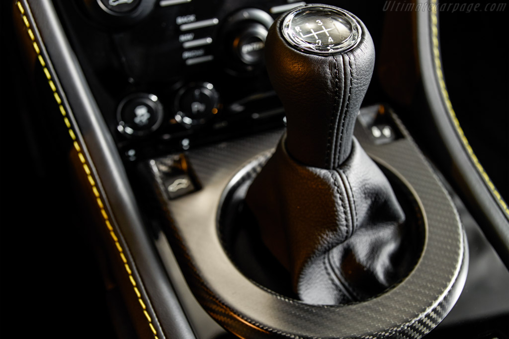 Aston Martin V8 Vantage N430