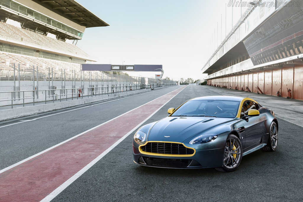 Aston Martin V8 Vantage N430