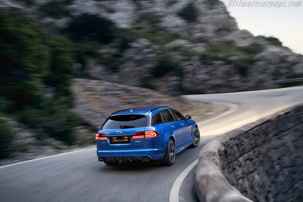 Jaguar XFR-S Sportbrake