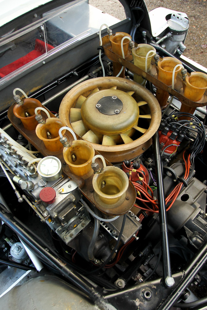 Porsche 907 LH
