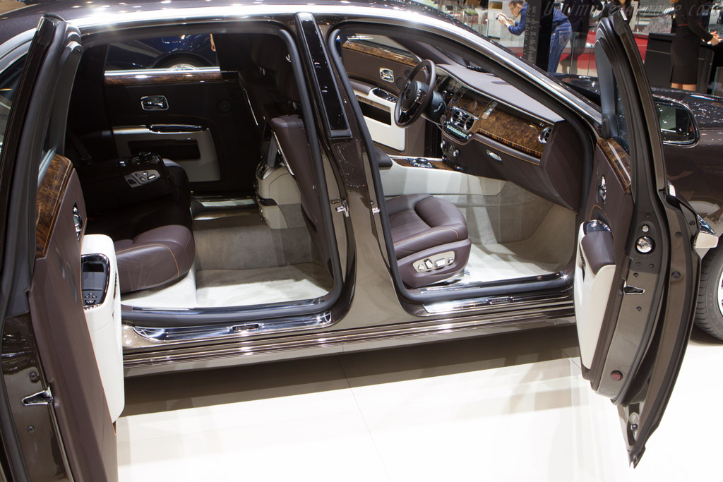 Rolls-Royce Ghost Series II   - 2014 Geneva International Motor Show