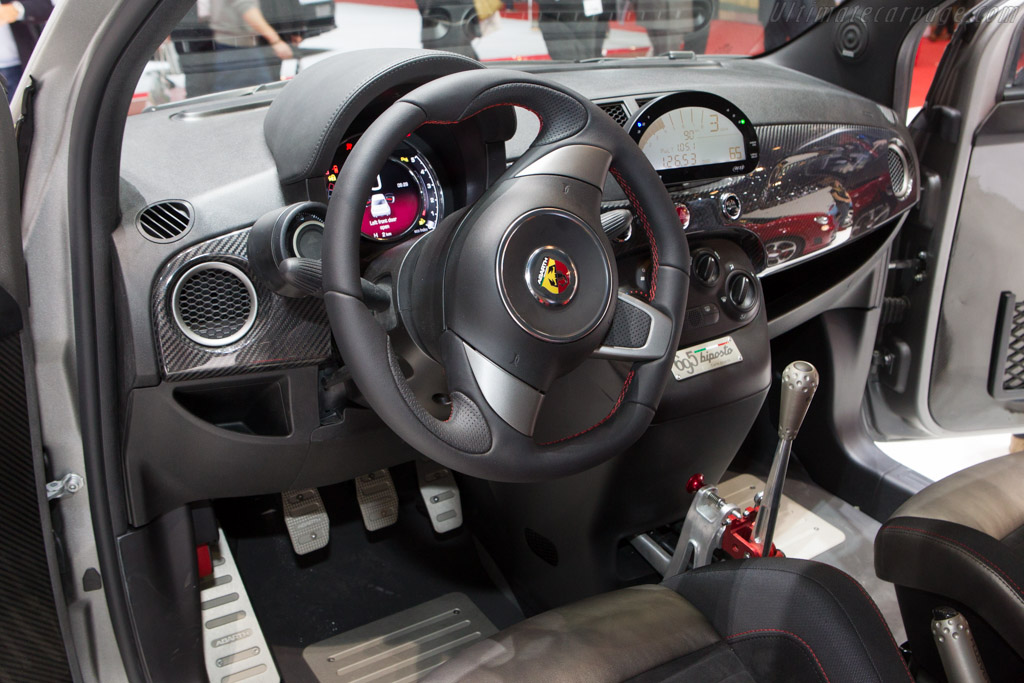 Fiat Abarth 695 biposto   - 2014 Geneva International Motor Show