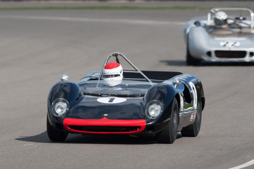 Brabham BT8 BRM - Chassis: SC-5-64 - Driver: Bobby Rahal - 2010 Goodwood Revival