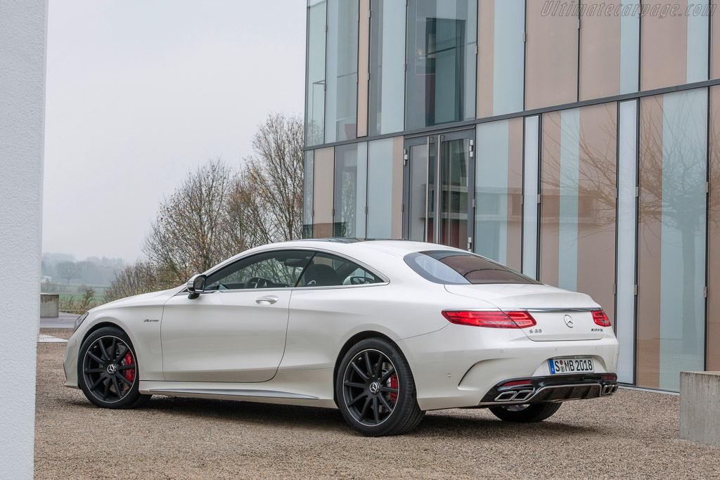 Mercedes-Benz S 63 AMG Coupe
