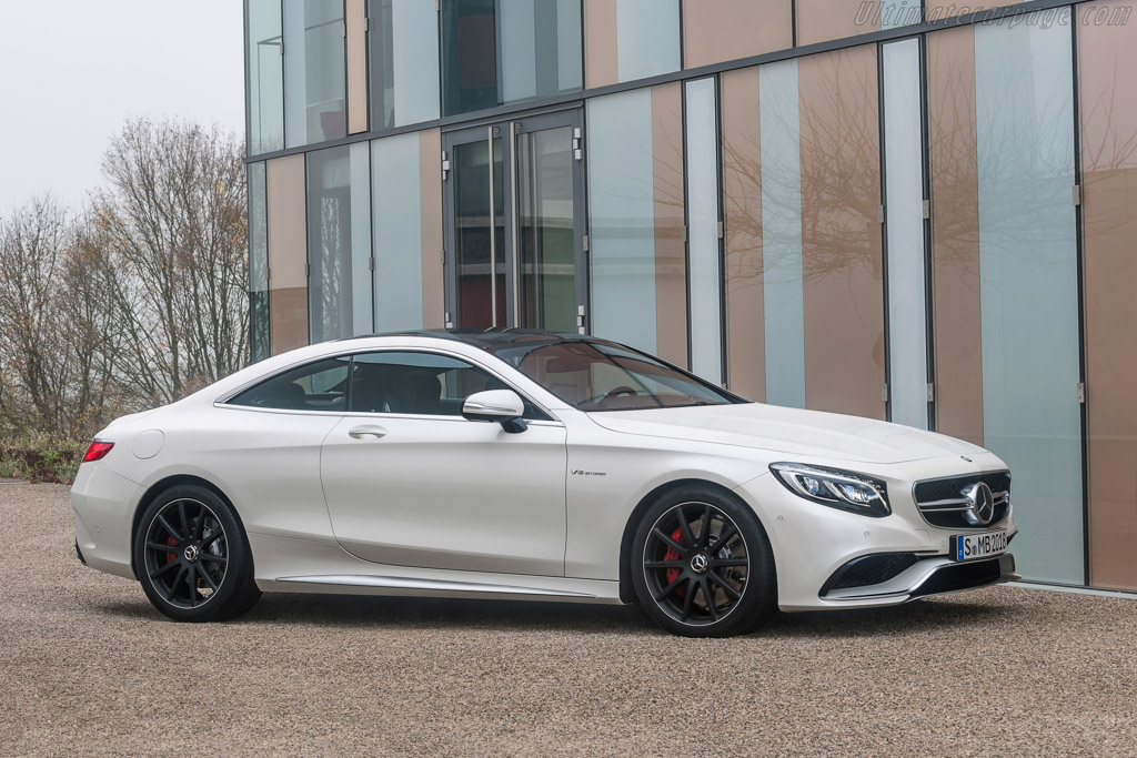 Mercedes-Benz S 63 AMG Coupe