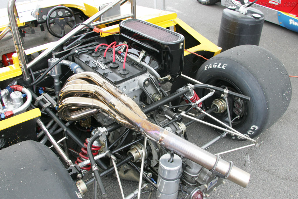 Chevron B26 Ford - Chassis: B26-74-03  - 2010 Monterey Motorsports Reunion
