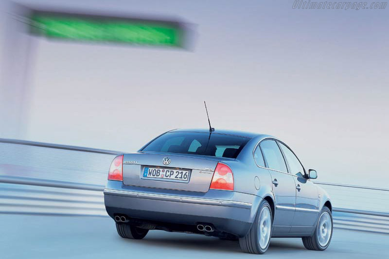 Volkswagen Passat W8