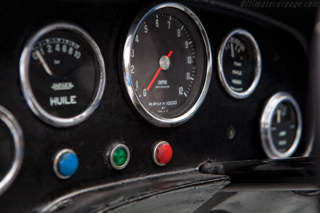 Alpine M64