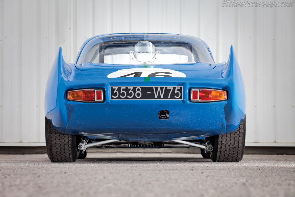 Alpine M64