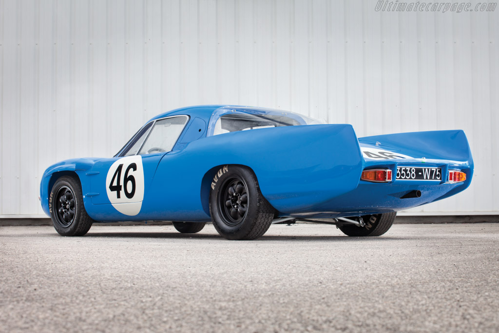 Alpine M64