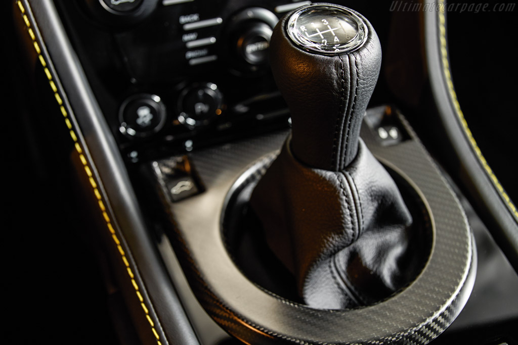 Aston Martin V8 Vantage GT