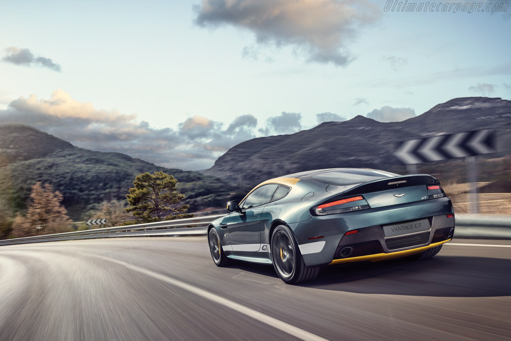 Aston Martin V8 Vantage GT