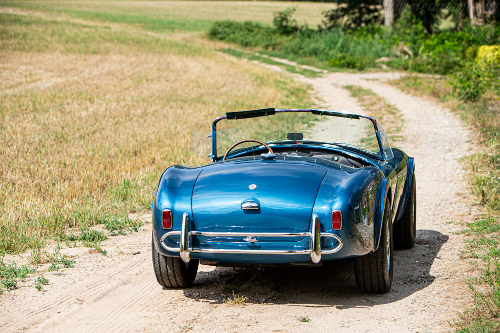 AC Shelby Cobra Mk II 289