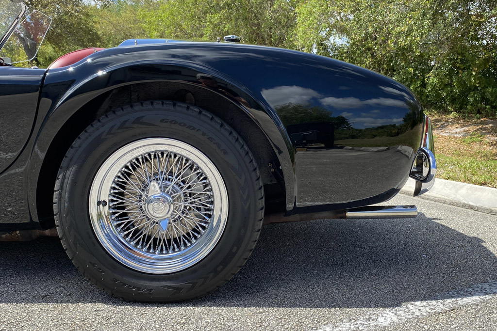 AC Shelby Cobra Mk II 289