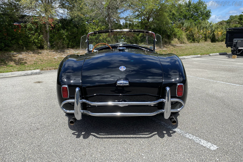 AC Shelby Cobra Mk II 289