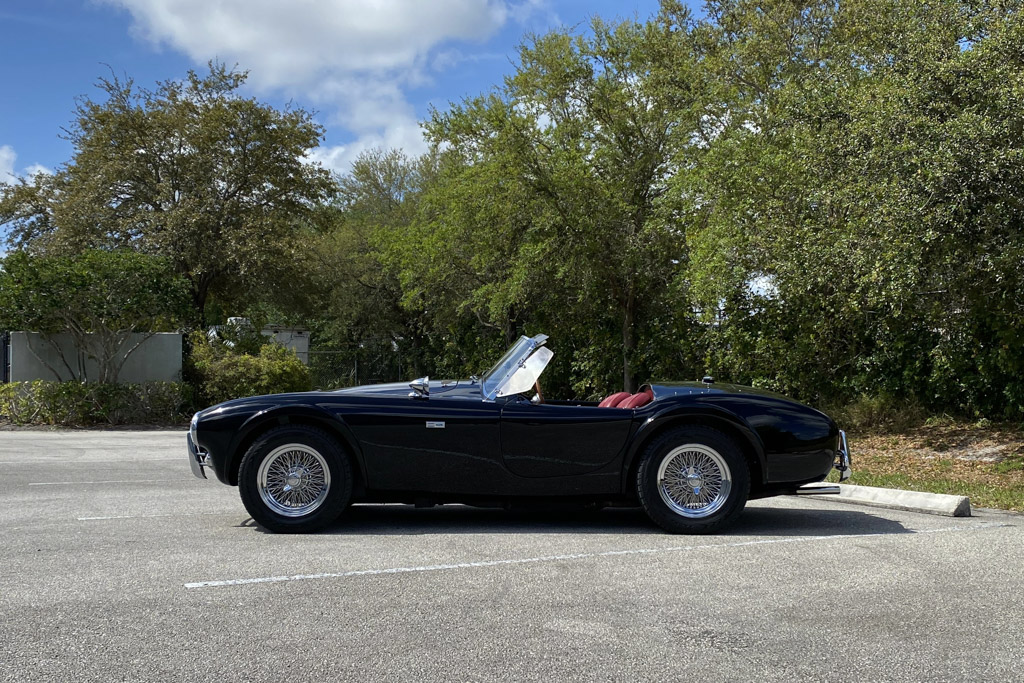 AC Shelby Cobra Mk II 289