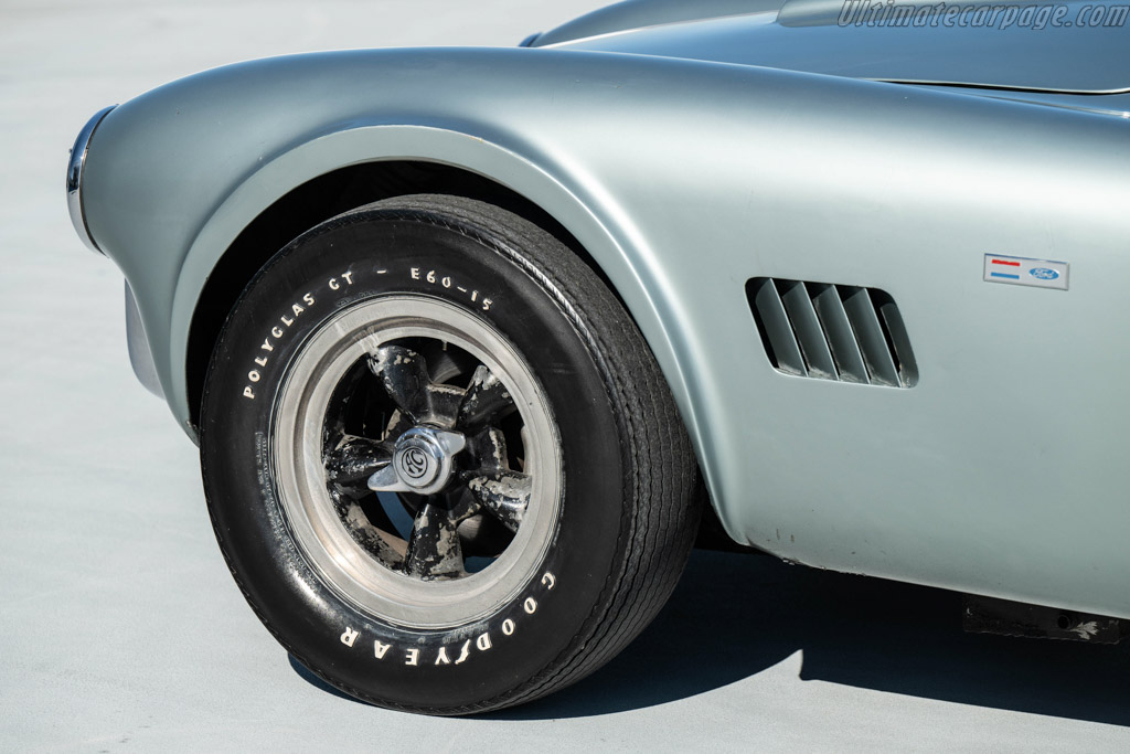 AC Shelby Cobra Mk II 289