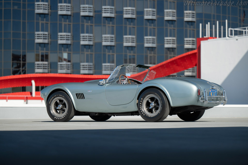 AC Shelby Cobra Mk II 289