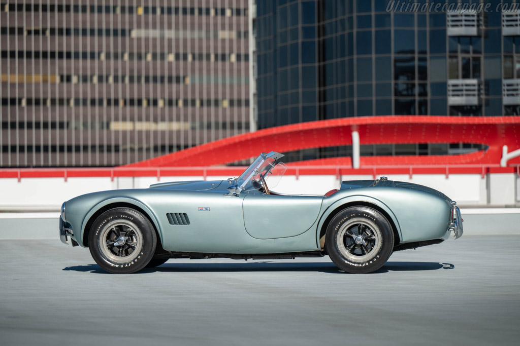 AC Shelby Cobra Mk II 289