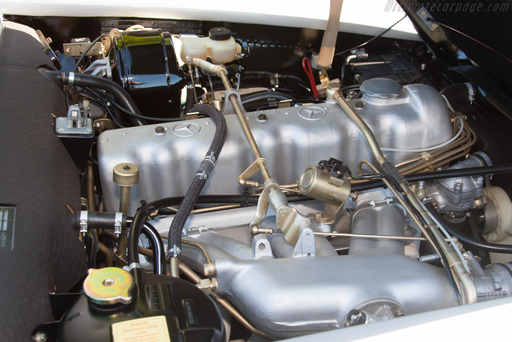 Mercedes-Benz 230 SL Pininfarina Coupe - Chassis: 113.042.10.001336  - 2014 Concorso d'Eleganza Villa d'Este