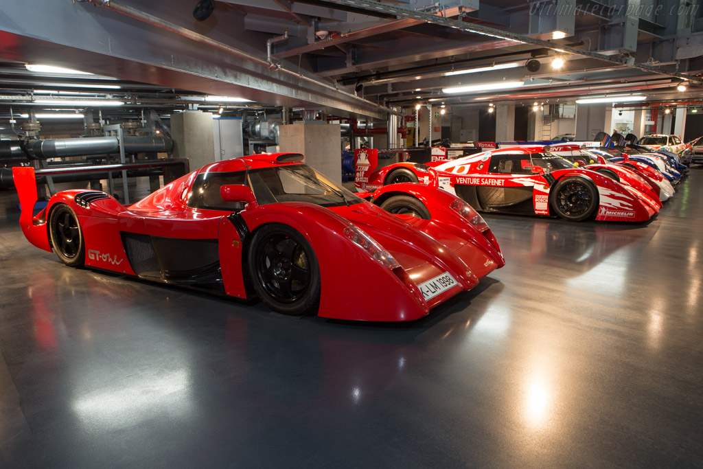 Toyota GT-One Road Car - Chassis: LM803  - Toyota Motorsport visit