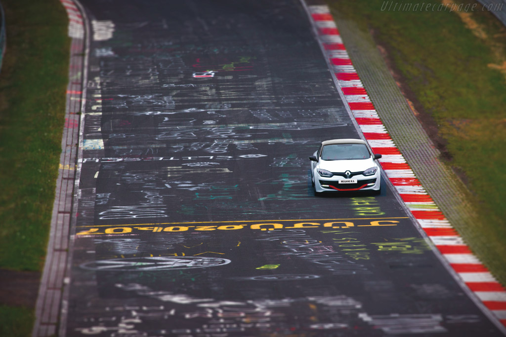 Renault Mégane R.S. 275 Trophy-R