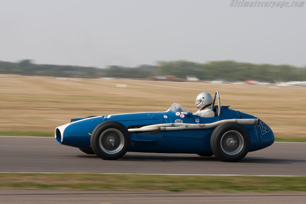Maserati 250F T3 'Piccolo' - Chassis: 2534  - 2009 Goodwood Revival