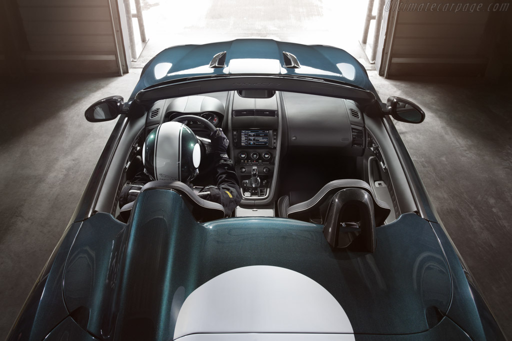 Jaguar F-Type Project 7