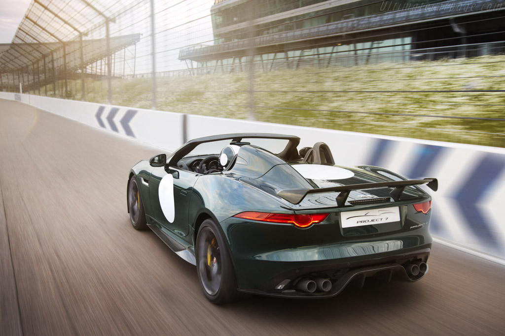 Jaguar F-Type Project 7